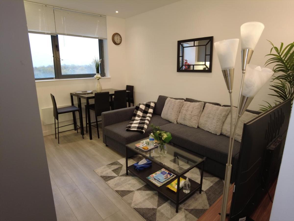 Luxurious Short Stay Flat In Milton Keynes Luaran gambar